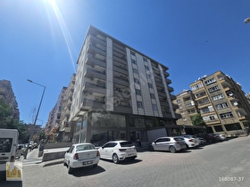 ULAŞ EMLAKTAN BAHCELİEVLERDE SATILIK KİRACILI 1+1 DAİRE