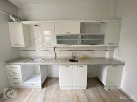 YEDİTEPE ERDEM KOLEJİNE YAKIN,KULLANIŞLI,5-10 ARASI,SATILIK2+1