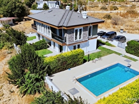 Ula Yeşilovada Satılık 3+1 Dubleks ,Havuzlu Villa