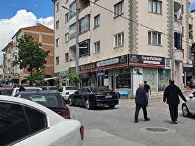 Kale Mahallesinde Merkezi Konumda Full Yapılı 2+1 Satılık Daire
