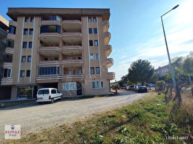 RE/MAX MAVİDEN DENİZE YAKIN ÖNÜ AÇIK FERAH 4+1 DAİRE