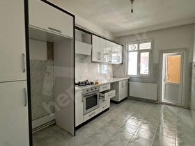 ARSLANTAŞ GAYRİMENKULDEN CEDİT MH. ARAKAT 130m² 2+1 SATILIK DAİRE