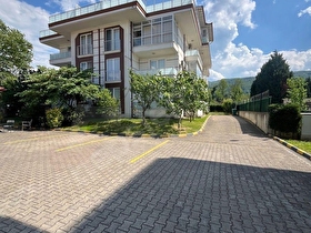 SAPANCA GÖL EMLAKTAN SİTE İÇİ 3+1 ASANSÖRLÜ SATILIK YENİ DAİRE