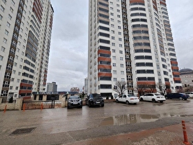 TOPÇAM KULE EVLERİNDE SATILIK MANZRALI 4+1