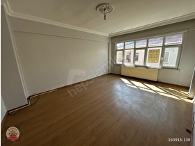 KARACADAN SAHİLDE MUHTEŞEM KONUMDA GENİŞ SATILIK 2+1 DAİRE