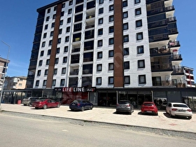 CUMHURİYET MAHALLESİNDE HAVUZLU SİTEDE 2+1 SATILIK DAİRE