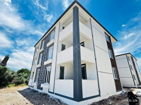 GÖMEÇ YAYA MAHALLESİNDE SATILIK GENİŞ VE FERAH 2+1 DAİRE