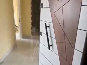 POLIS OKULUNUN DİBİNDE TERS DUBLEKS ÇİFT BANYO MUTFAKLI 2 BAĞIMSIZ GİRİŞ İÇDEN MERDİVEN SIFIR