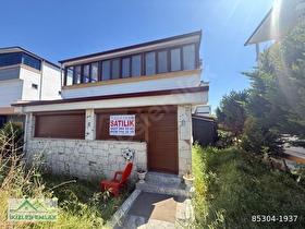 Seferihisar doğanbeyde satılık 2+1 bahçeli full eşyalı villa