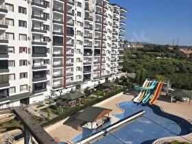 MERSİN SİLİFKE ATAKENTTE SATILIK EŞYALI 1+1  SİTE İÇİNDE HAVUZLU DAİRE