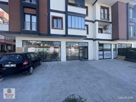 Başiskele Barbaros Mahallesinde KİRALIK Dükkan