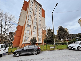 Gebze Yenikentte Mutlukent Ufuk Sitesinde Satılık 2+1 Ara Kat