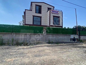 SARIÇAM ÇINARLIDA TRİPLEX VİLLA