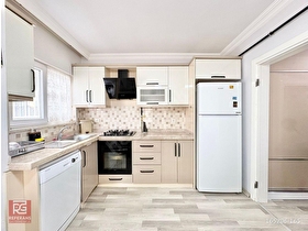 🏡 REFERANSTAN ALTINKUMDA ÖN CEPHE DENİZE 100 MT MÜSTAKİL TADINDA 2+1 DAİRE
