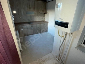 Yedieylül Mahallesinde satılık doğalgazlı bakımlı 115 M2