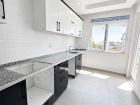 TRAMVAY YAKINI - 2+1 KATTA AYRI M. GENİŞ M2 SATILIK DAİRE!