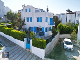 Deniz Manzaralı Bahçeli Doğalgazlı 3+1 Satılık Müstakil Villa