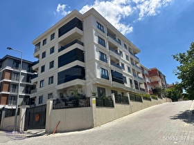 Çiftlikönü Mahallesi’nde 2 + 1 ara kat satılık daire