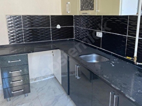 REDSTONE TEKİRDAĞ ÇARŞIDA SATILIK 2+1 KULLANIŞLI DAİRE