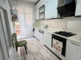 ÇARŞI MERKEZDE 3+1 BAKIMLI DAİRE EMİN EVE %100 UYGUN