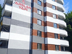 ATA EMLAKTAN BAĞIMSIZ MUTFAKLI GENİŞ 1+1 SATILIK SIFIR DAİRE ( BALKONLU )