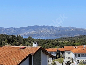 Sapanca Mercan Evleri Sitesinde 3 Yıllık Eşyalı Mantolamalı Doğalgazlı Sıfır Gibi Villa