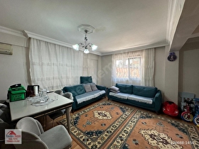 MALTEPE FINDIKLIDA OLDUKÇA KULLANIŞLI 2+1 SATILIK DAİRE