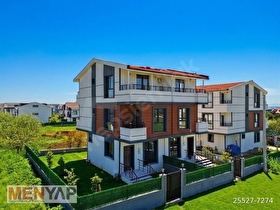 YENİÇİFTLİK MERKEZDE EN GÜZEL KONUMDA 4+1 BAHÇELİ YAZLIK VİLLA