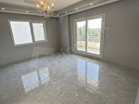Arsuzda Çetellik Gözcüler Yolu Üzerinde Satılık Daire