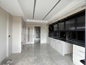 YAMAÇTEPE MAHALLESİNDE, GALLE PARK YANINDA GENİŞ 4,5+1 DAİRE