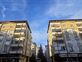 BATIKENT MAH 4+1 SİTE İÇİ 1 .KAT MUHTEŞEM KONUM GARAJLI