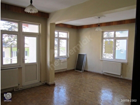 2.İSTASYON CAD.2+1,120 M2,G/D CEPHE , KOMBİLİ SATILIK DAİRE