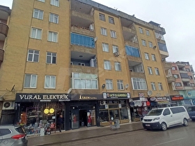 KAÇMAZ 3+1 GENİŞ METRE KARE KİLER ODASI AYRI MUTFAK FIRSAT DAİRE