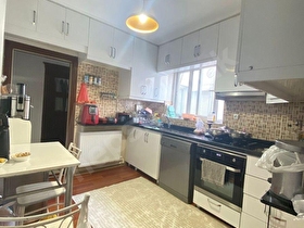 TOROS CADDESİ ÜZERİNDE SATILIK 3+1 150 m2 YATIRIMLIK CAZİP DAİRE !!! KOMBİLİ