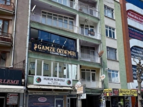ŞEHİR MERKEZİNDE SATILIK 2+1 GENİŞ YAPILI DAİRE