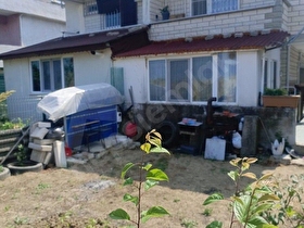 GAZİ EMLAKMüstakil 2 Katlı DENİZE 50 m BAHÇELİ Doğalgazlı YENİ EŞYALI