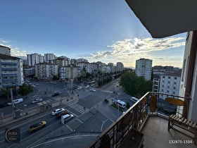 TALASIN KALBİNDE MÜKEMMEL KONUMLU SATILIK ARA KAT 3+1 DAİRE