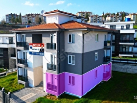 RE/MAX MOZ 2+1 65m² Eşyalı Metrobüs Valilik Adliye Y. Mesafesi