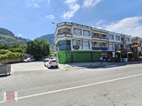 ANTAKYA MERKEZDE MÜZE OTEL KARŞISINDA KÖŞE DÜKKAN 130M2 KIRALIK