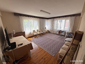 KAYALIK CADDESİNDE MERKEZDE  3+1 ARAKAT ASANSÖRLÜ ÇİFT CEHE ÇİFT BALKON