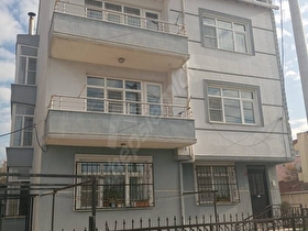 Aile Apartmanında Sahibinden Kiralık Giriş Katı.