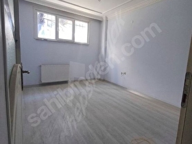 Sahibinden satılık İstanbul’da daire. Pazarlık olur.