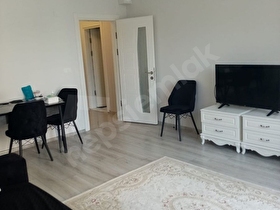 SALON MUTFAK AYRI GENİŞ 2+1 GÜZEL KONUMDA FIRSAT DAİRE