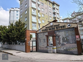 YAŞAMDAN KURTKÖY KUĞU PARK SİTESİNDE SATILIK ARA KAT 2+1 DAİRE