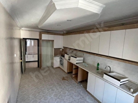 🏡✨ UĞUR EMLAK GÜVENCESİYLE ✨🏡  📍Rauf Denktaş Mahallesi’nde fırsat daire!