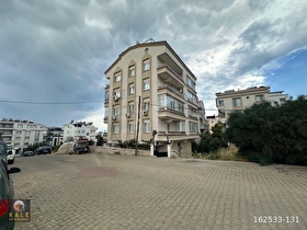 ASANSÖRLÜ BİNDA ARA KAT ÖN CEPHE ÇİFT BALKONLU 2+1 AYRI MUTFAK DAİRE