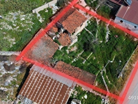 Selçuk Zeytinköy de Plaja Yakın Satılık Yola Cepheli Arsa