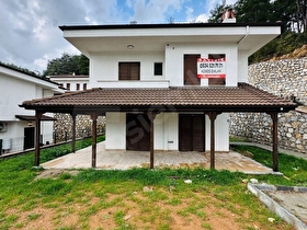 Adres Emlak - Marmaris Çetibelinde 3 Oda 1 Salon Lüks Dubleks Villa