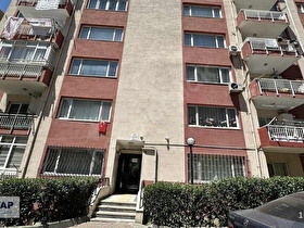 KÖŞKLÜÇEŞMEDE EMLAKBANK KONUTLARINDA SATILIK 3+1 GENİŞ DAİRE