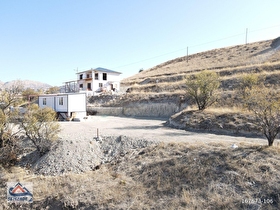 Korkuteli Yeleme Mah. 566 m² İmarlı Arsa Satılıktır.Köşe arsadır